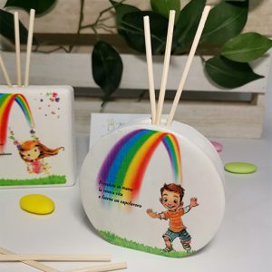 Profumatore Bimbo collezione Rainbow. Personalizzabile con il vostro nome, o frase. Una bomboniera unica ed originale