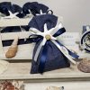 Sacchetto stella marina linea mare decorato con applicazione in resina. Ideale per realizzare con semplicità e creatività.