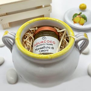 Bomboniera marmellata di limone con pentola in terracotta, verniciata in bianco, con dettagli verdi e raffigurazione di fichi sul tappo