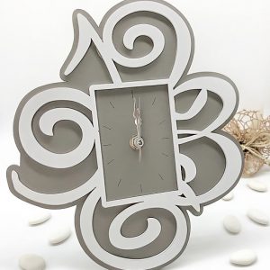 Orologio bomboniera matrimonio, un idea originale se vuoi sorprendere gli invitati con un orologio da tavolo dal design super originale!