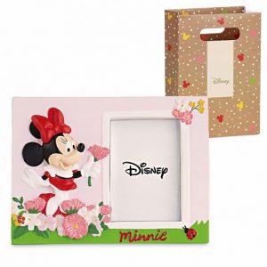 Cornice Minnie originale Disney cornice orizzontale in resina colorata, con sfondo rosa tenue.