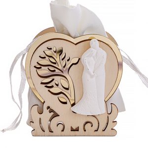 Portaconfetti coppia sposi realizzato in legno con sacchettino bianco. Nuova collezione 2023.