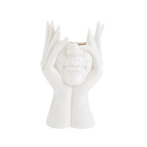 Vaso con mani appoggiate viso donna. Moderno vaso per fiori realizzato in fine porcellana bianca design moderno