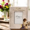 Portafoto Prima Comunione con bambino in ginocchio in Preghiera e scritta "La mia Prima Comunione"