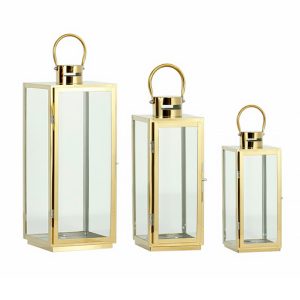 Set Lanterna in metallo colore oro. Da appendere o da appoggiare, in casa o in giardino