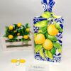 Tagliere blu con decoro limoni, design in rilievo. Ideale per realizzare con semplicità e creatività.