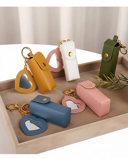 Portachiavi bag e specchietto a forma di cuore, realizzato in ecopelle